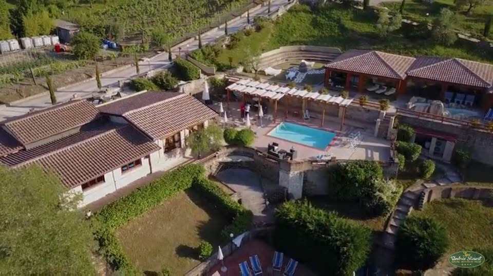 Colline Umbre Residence